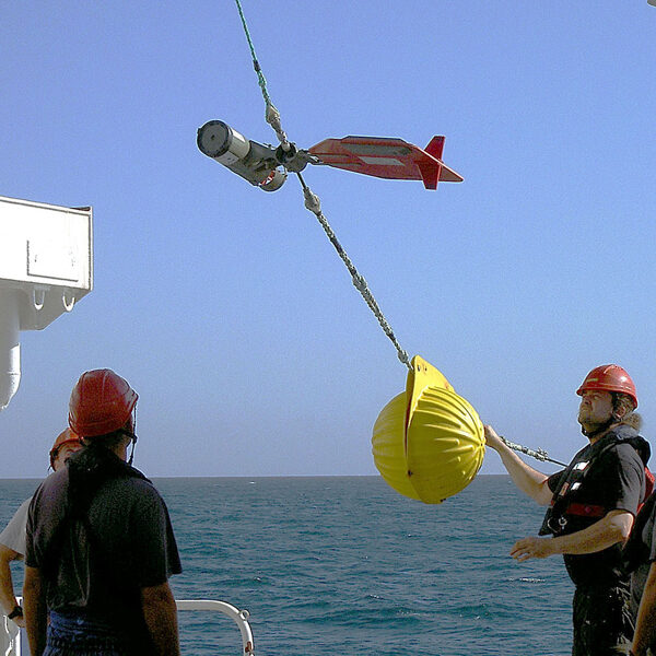 colocación de correntímetro